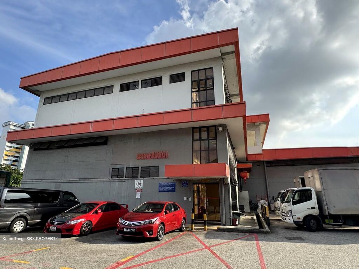 Kallang Industrial Estate (D13), Office #455403211